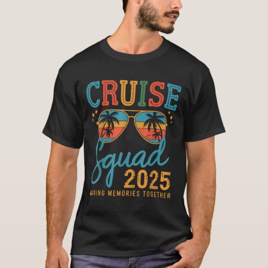 Cruise Squad 2025ファミリーグループマッチングサマーバック Tシャツ (正面)
