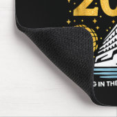 Cruising Into 2026 New Years Eve Party Favors Fami マウスパッド (コーナー)