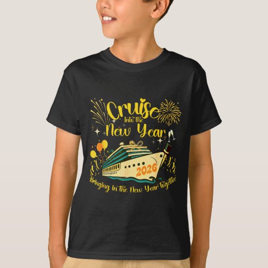 Cruising Into 2026 New Years Eve Party Favors Fami Tシャツ (正面)