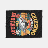 Cruising Into My 0th Birthday  フリースブランケット (正面(横))