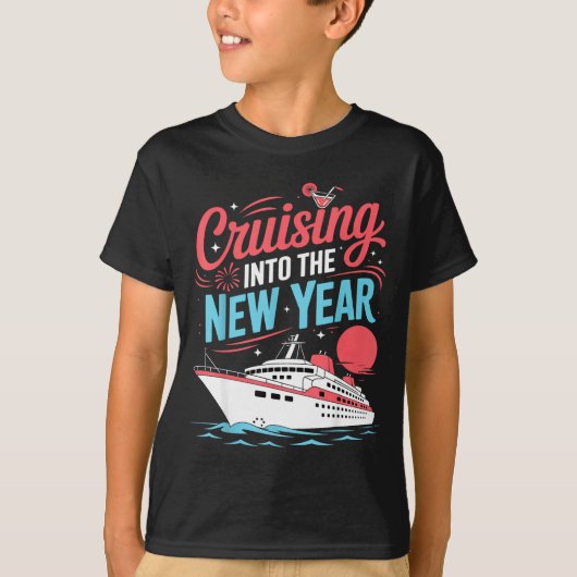 Cruising Into The New Year Trocal Holiday Travel V Tシャツ (正面)