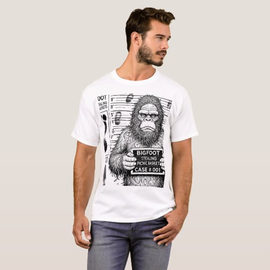 Cryptid Mugshots - Bigfoot Tシャツ (正面フル)