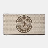 Cryptid Sasquatch Research Team デスクマット (正面)