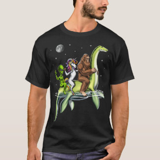 Cryptids Riding Loch Ness Monster Tシャツ