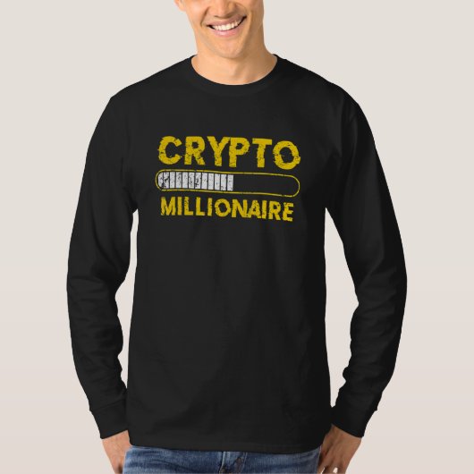 Crypto Millionaire Loading Bitcoin Ethereum Tシャツ (正面)