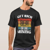Crypto Miner Cryptocurrency Blockchain Technology  Tシャツ (正面)