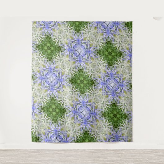 Crystal Thistle タペストリー (正面)