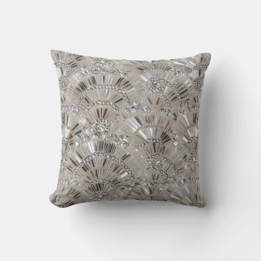 Crystals Throw Pillow クッション (正面)
