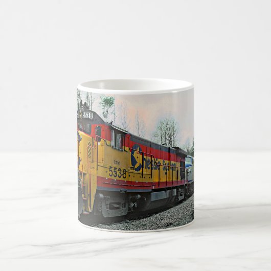 CSX Chessieディーゼル機関車列車 コーヒーマグカップ (中央)