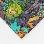 Cthulhu Lovecraft Mythosのチビ（小さくかわいく書いた感じ）の動物寓話集 フリースブランケット (角)