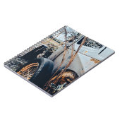 Cuaderno con fotografía de auto antiguo abandonado ノートブック (左側)