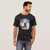 Cuban Flag Great Pyrenee Dog Cuba Pocket Tシャツ (正面フル)