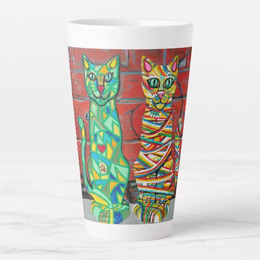 Cuby Cats by Laura Gail Sweeney カフェラテマグ (正面)