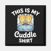 Cuddle Shirt Cute Giraffes Funny Cozy  マグネット (正面)