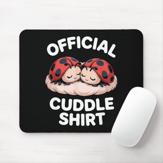 Cuddle Shirt Cute Ladybug Couple Cozy  マウスパッド (マウス)
