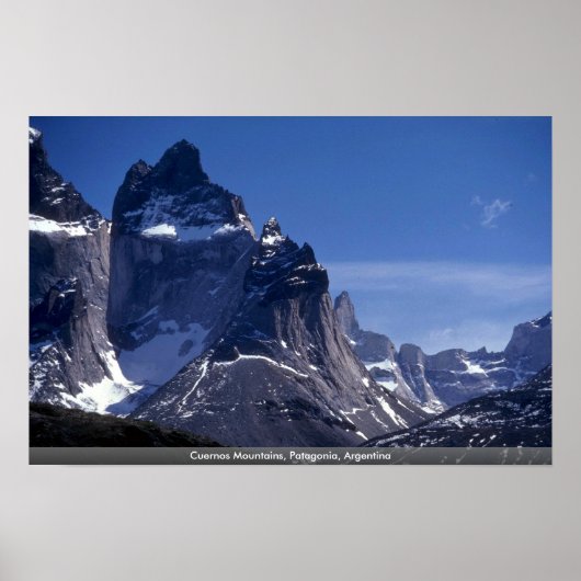 Cuernos Mountains, Patagonia, Argentina ポスター (正面)