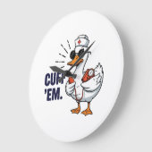 Cuff 'Em Goose Nurse Funny Silly Goose Nurse ラージ壁時計 (傾斜)
