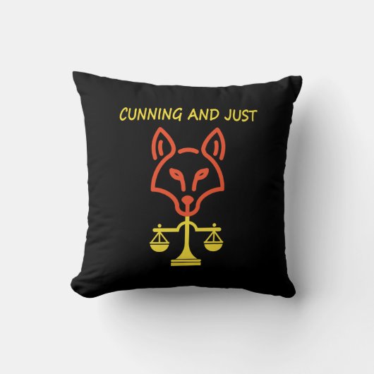 Cunning And Just - Fox Justice Balance Design クッション (正面)