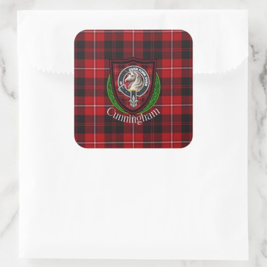 Cunningham Scottish Clan Tartan & Crest スクエアシール (バッグ)