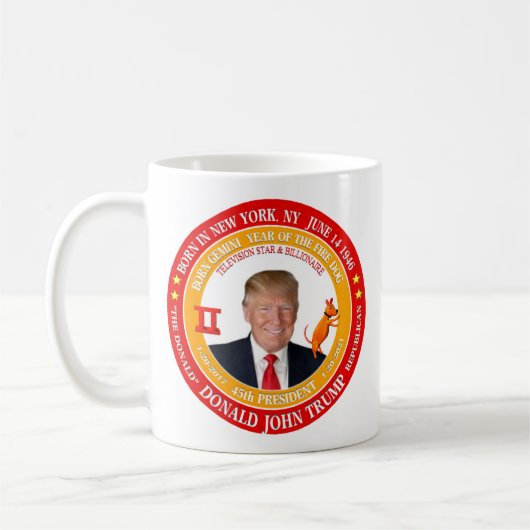 Cup/Mugドナルド・トランプ第45の大統領11のoz コーヒーマグカップ (左)