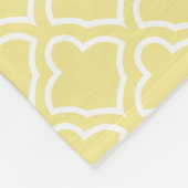 Cupcake family frosting sprinkles cherry cakes フリースブランケット (角)