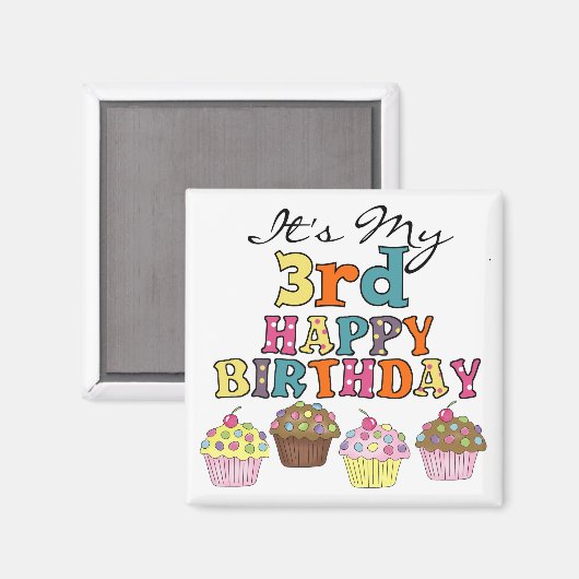 Cupcakes かわいらし 3rd誕生日Tシャツとギフト マグネット (正面/裏面)