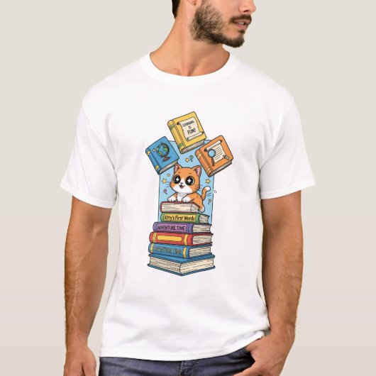 Curious Bookworm Kitten Illustration Tシャツ (正面)