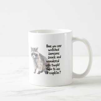 Curious Raccoon with Funny Snacking Quote Art Prin コーヒーマグカップ