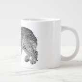 Curly Dog Portrait Mug – Lying Pose in Black & Whi ジャンボコーヒーマグカップ (右)