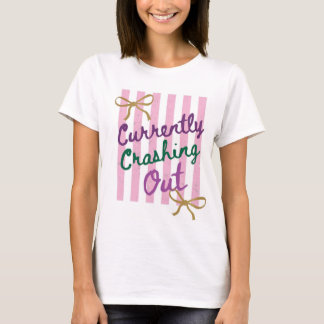 Currently Crashing Out Tシャツ Coquette Bow