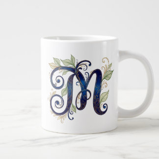 Cursive M – Elegant Blue & Gold Monogram ジャンボコーヒーマグカップ