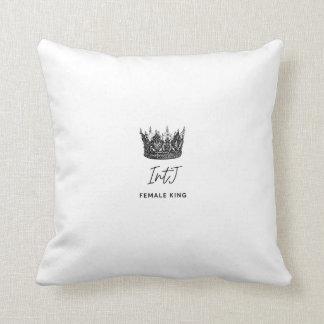 cushion Intj Female king Intj クッション