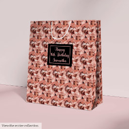 Custom 16th Birthday Gift Bags Rose Gold and Black ミディアムペーパーバッグ