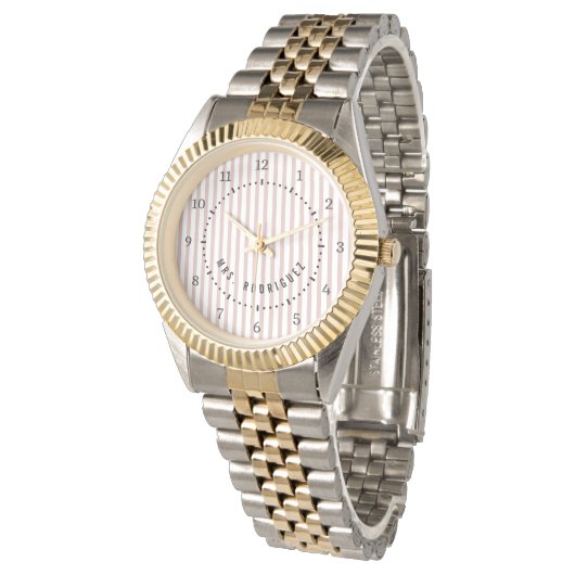 Custom Anniversary or Wedding Watch Gift for Her 腕時計 (アングル)