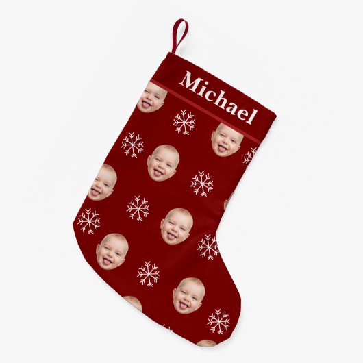Custom Baby Face & Name Red Snowflake スモールクリスマスストッキング (正面 (吊り時))