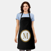 Custom Black & Gold Center Seal Monogram エプロン (着用した状態)