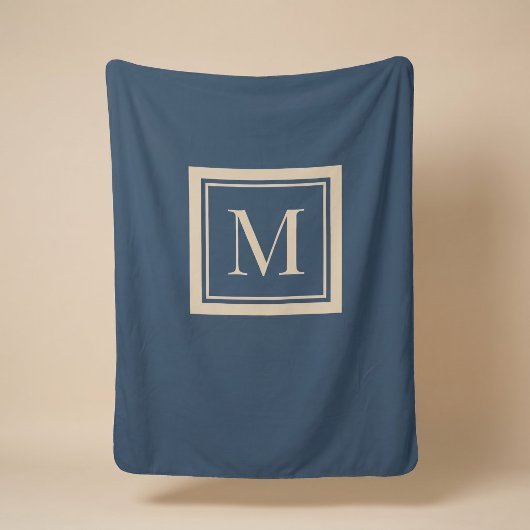 Custom Blue & Vanilla Framed Monogram シェルパブランケット