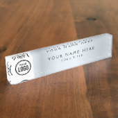 Custom Business Logo Elegant Gradient Silver デスクネームプレート (側面)