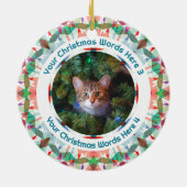 Custom Christmas Green Pink Family Photo Gift セラミックオーナメント (裏面)