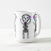 Custom-Cut Vinyl Sticker happy skeletons コーヒーマグカップ (正面右)