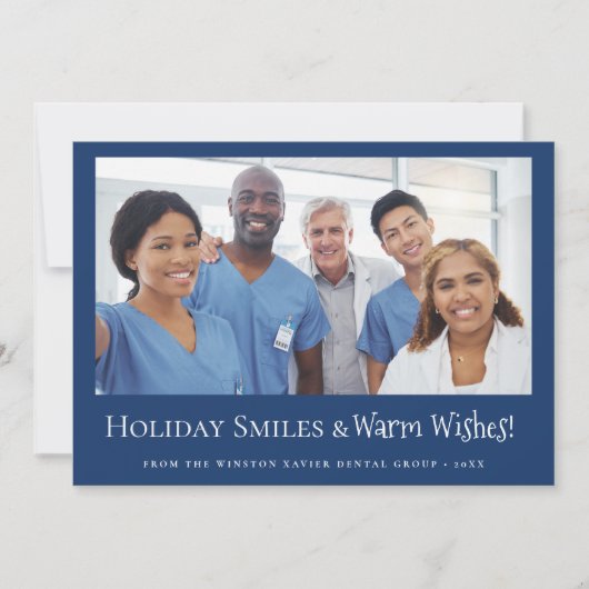 Custom Dental Office Photo Holiday Smiles Blue シーズンカード (正面)