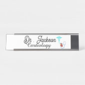 Custom Desk Name Plate for cardiologist デスクネームプレート (正面)