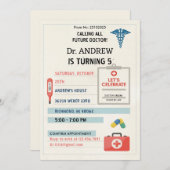 Custom Digital Doctor Kids Pretend Birthday Party 招待状 (正面/裏面)