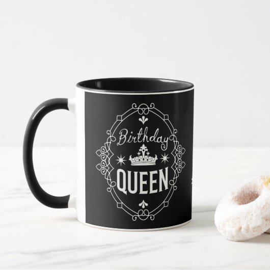 Custom Elegant Birthday Queen Typography Black マグカップ (ドーナツ)