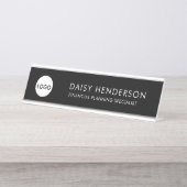 Custom Executive Desk Name Plate with Logo – デスクネームプレート (正面)