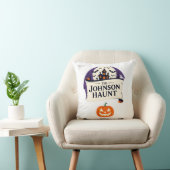 Custom Family Haunted Home Pillow - Personalized H クッション (椅子)