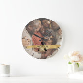Custom Family Photo Gold Monogram Name Personalize ラージ壁時計 (ホーム)