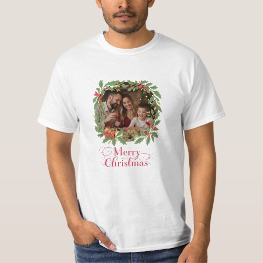 Custom Family Photo Wreath Merry Christmas Tシャツ (正面)