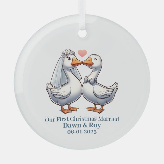 Custom first Christmas Married, personalized gift, ガラスオーナメント (正面)