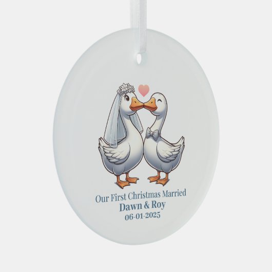 Custom first Christmas Married, personalized gift, ガラスオーナメント (正面右)